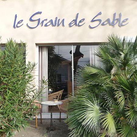 Hotel Le Grain De Sable Ares Ngoại thất bức ảnh