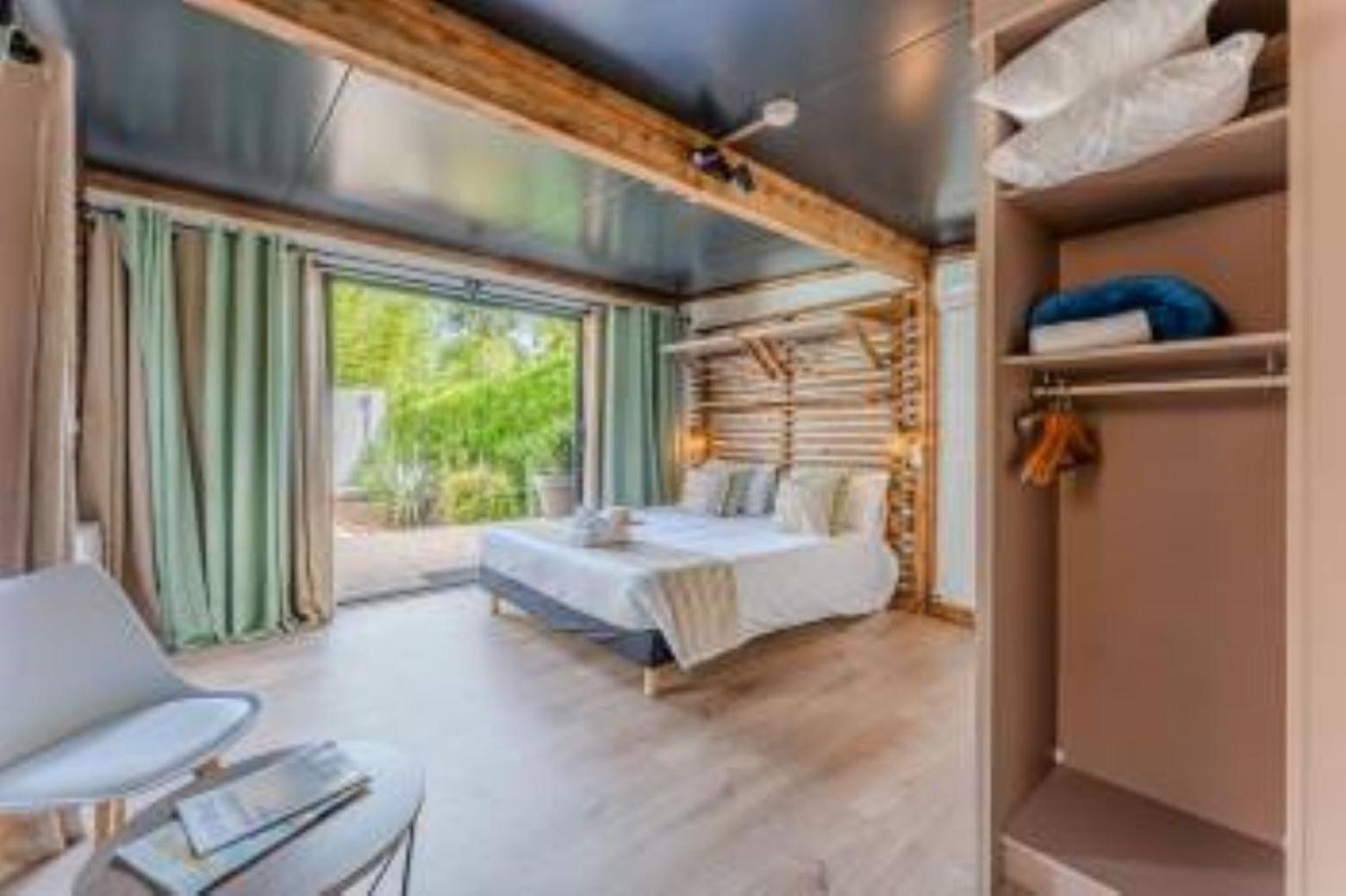 Hotel Le Grain De Sable Ares Ngoại thất bức ảnh