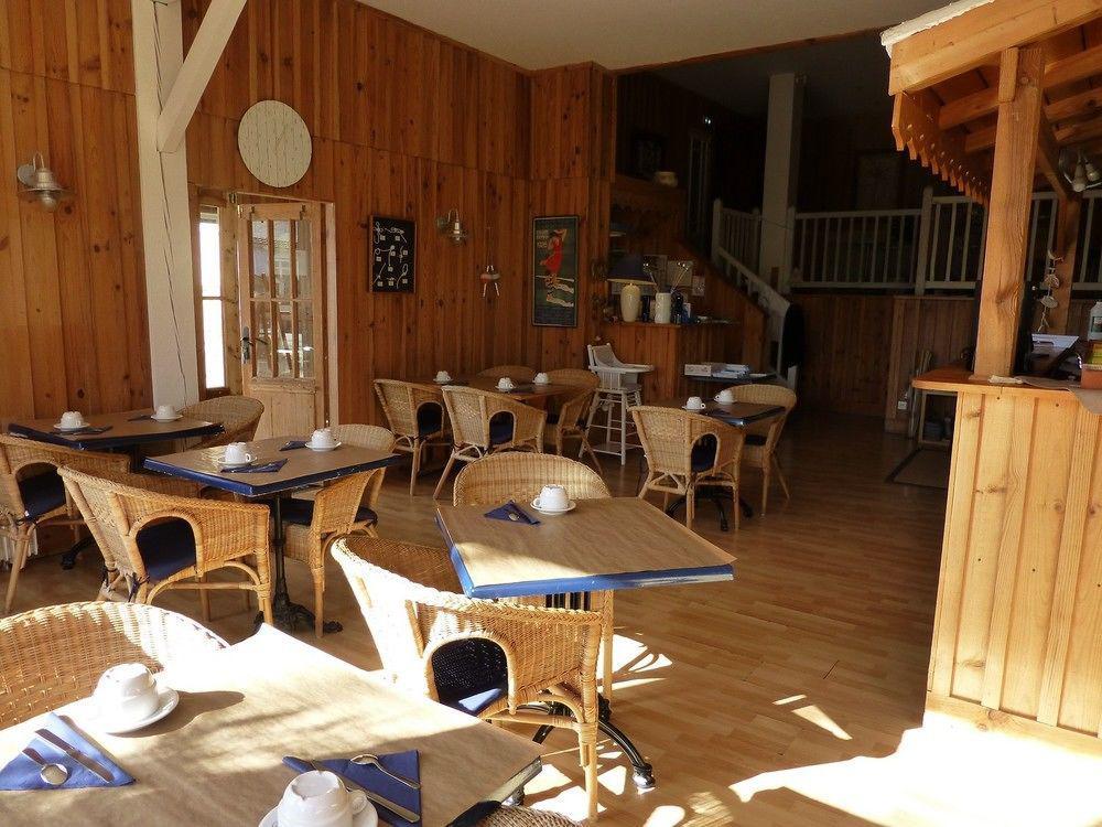 Hotel Le Grain De Sable Ares Ngoại thất bức ảnh